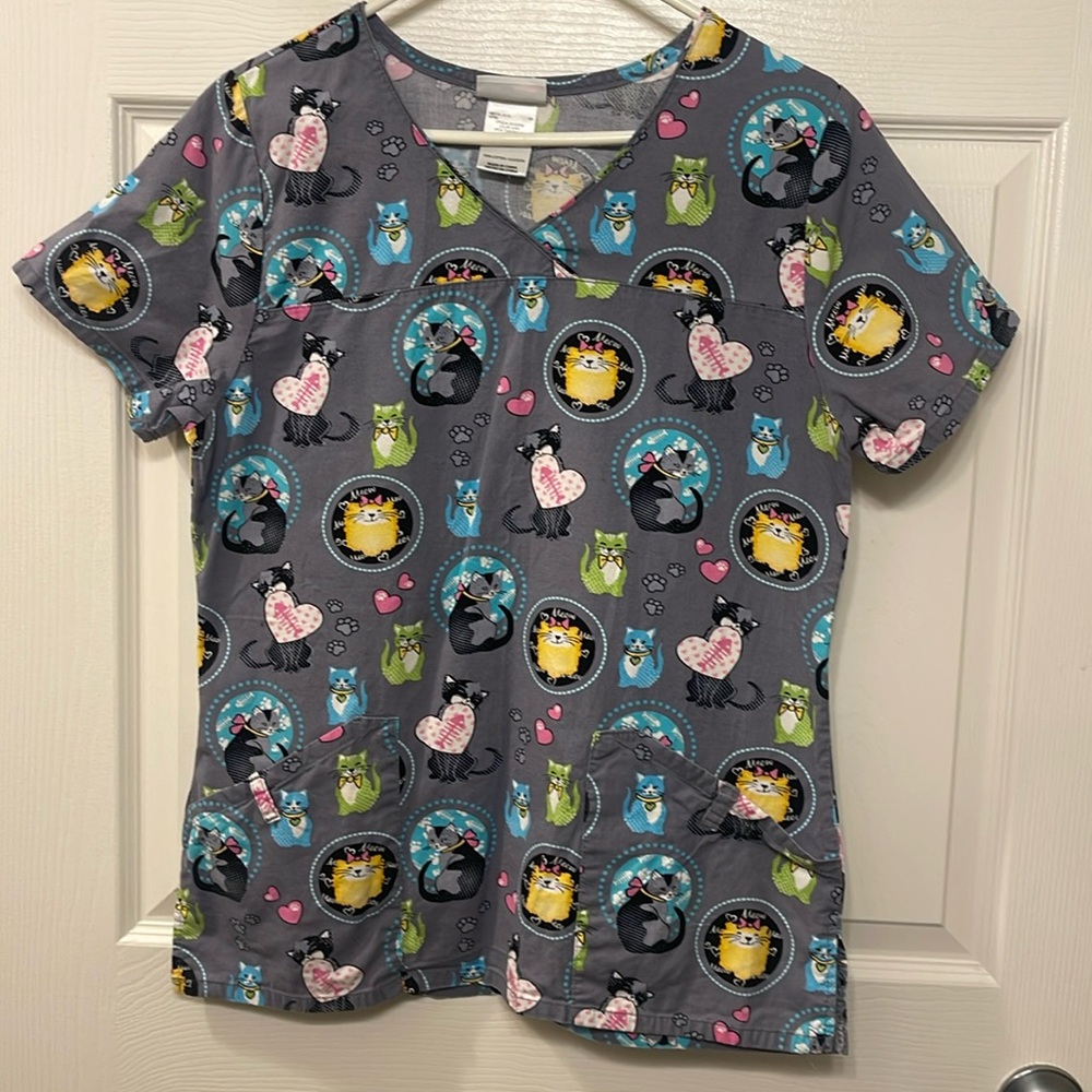 ScrubStar Cat Scrub Top